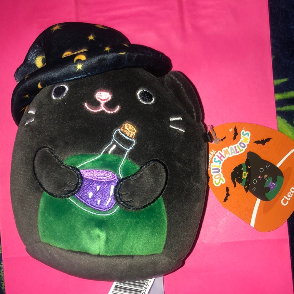 Cleo Squishmallows “5”